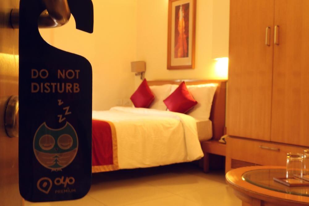 Capital O 333 Hotel Crystal Homes Bangalore Esterno foto