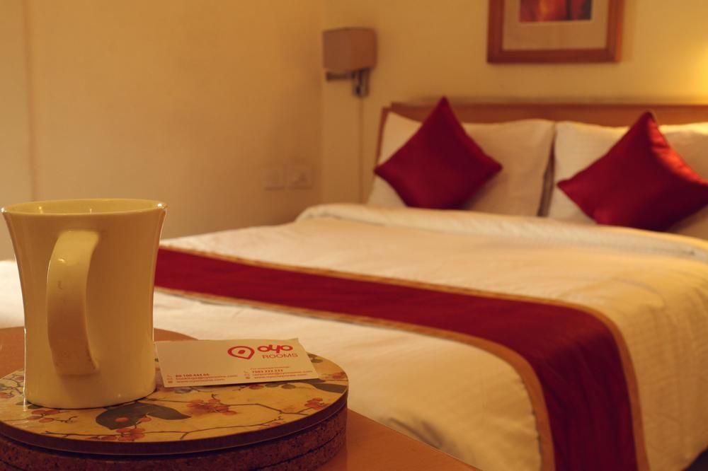 Capital O 333 Hotel Crystal Homes Bangalore Esterno foto