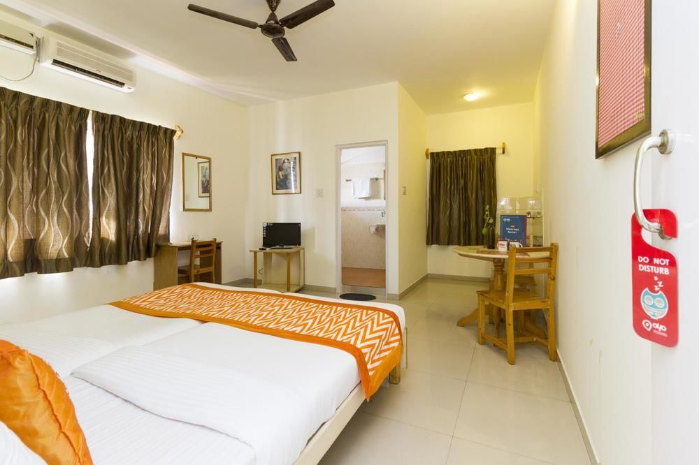 Capital O 333 Hotel Crystal Homes Bangalore Esterno foto
