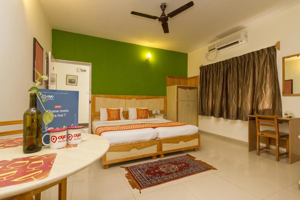 Capital O 333 Hotel Crystal Homes Bangalore Esterno foto