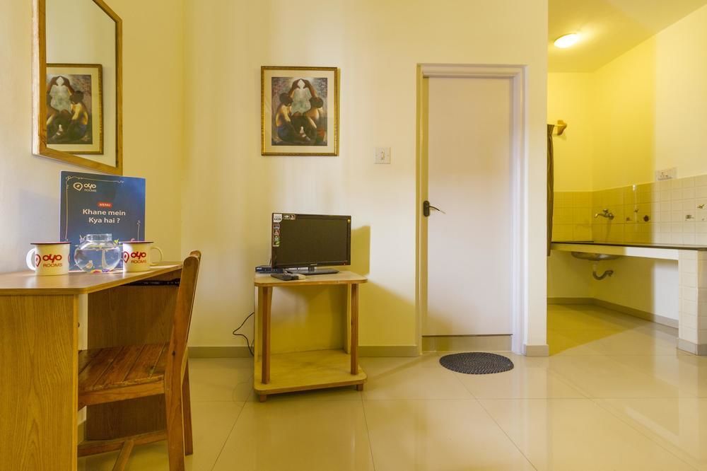 Capital O 333 Hotel Crystal Homes Bangalore Esterno foto