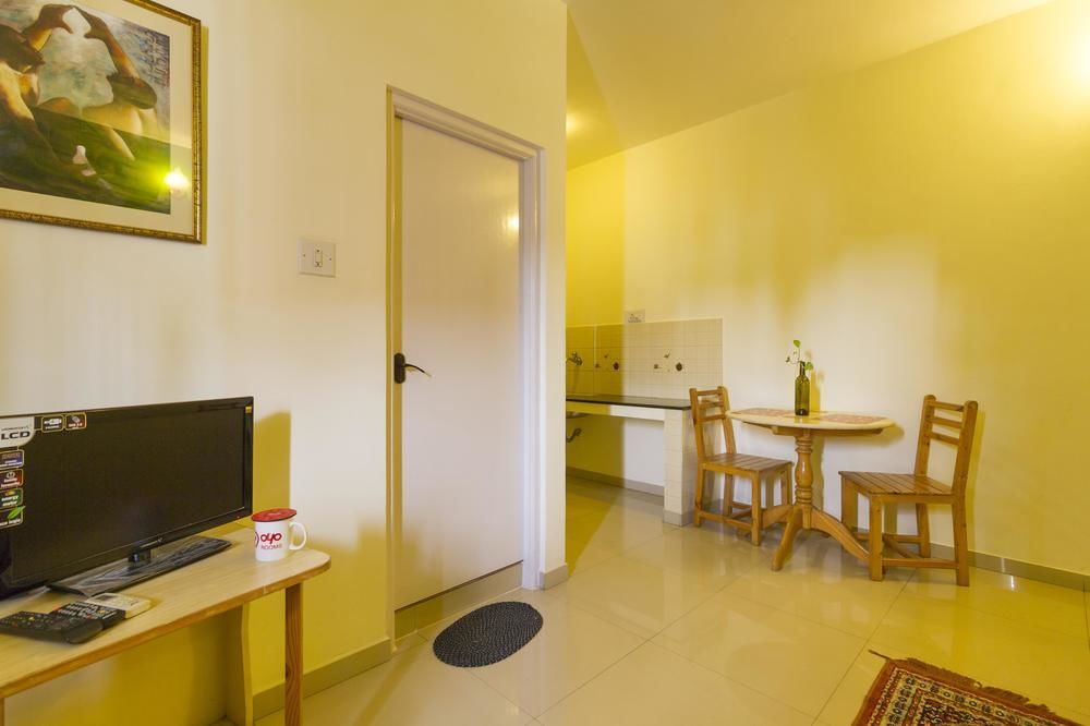 Capital O 333 Hotel Crystal Homes Bangalore Esterno foto